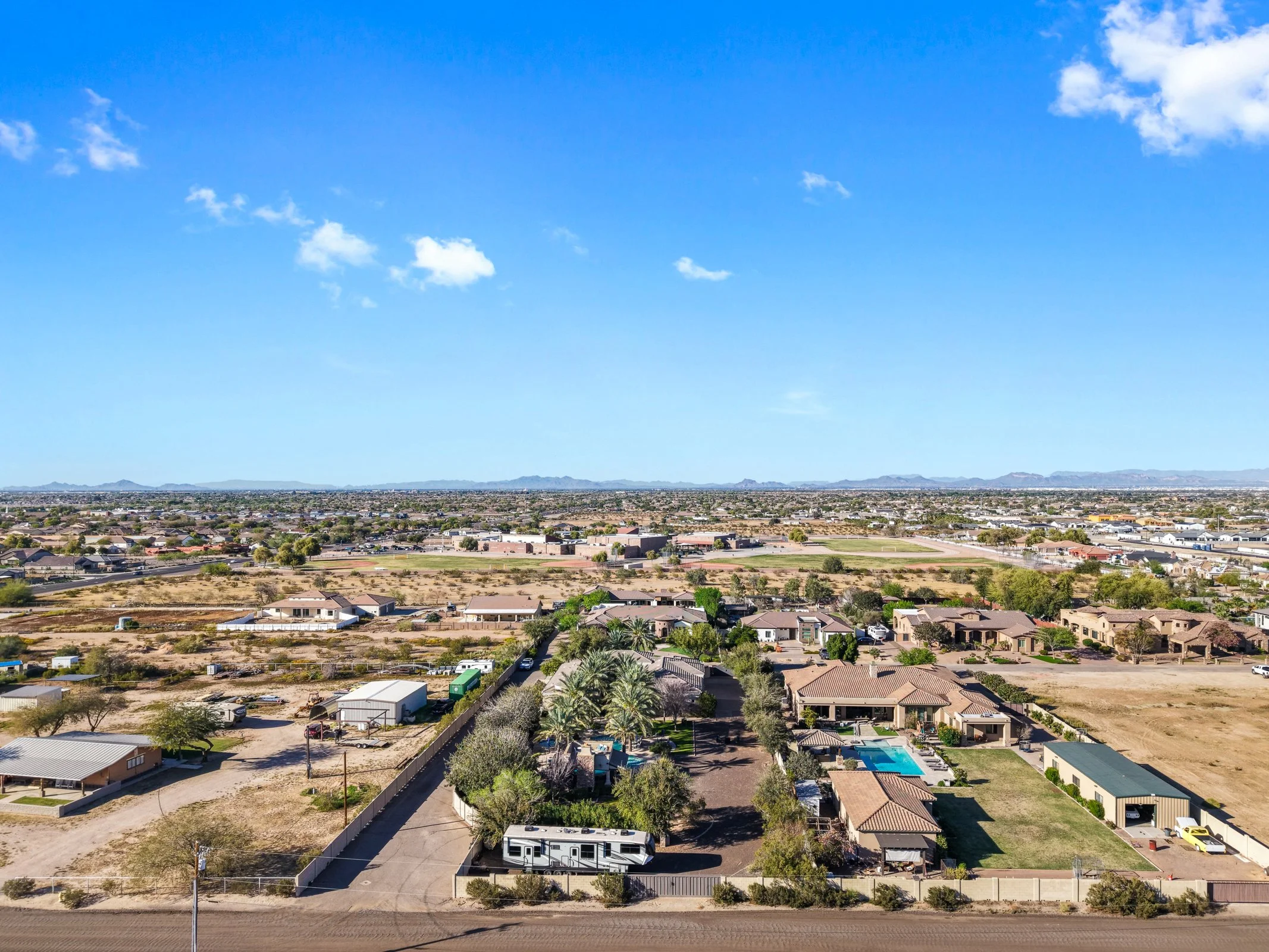 3309 E Sunnydale Dr-106.jpg