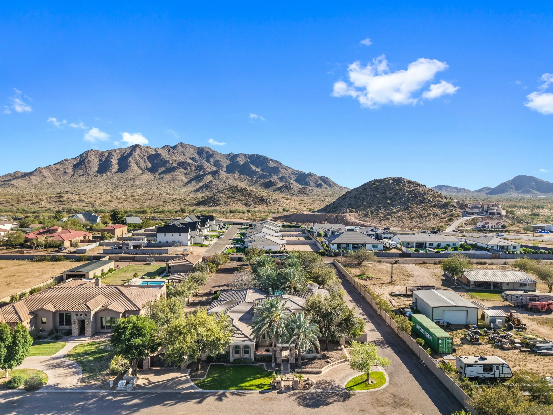 3309 E Sunnydale Dr-101.jpg