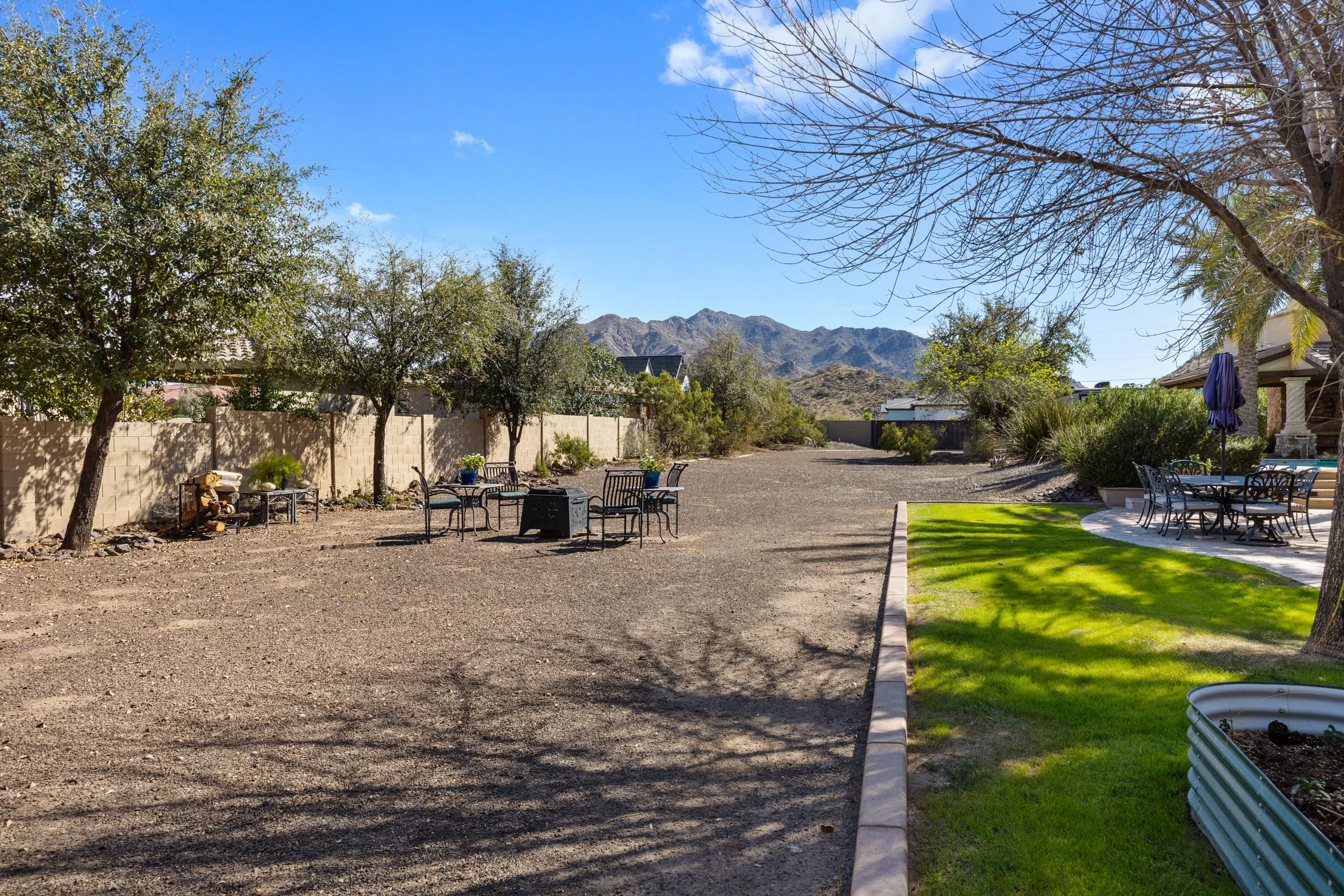 3309 E Sunnydale Dr-95.jpg