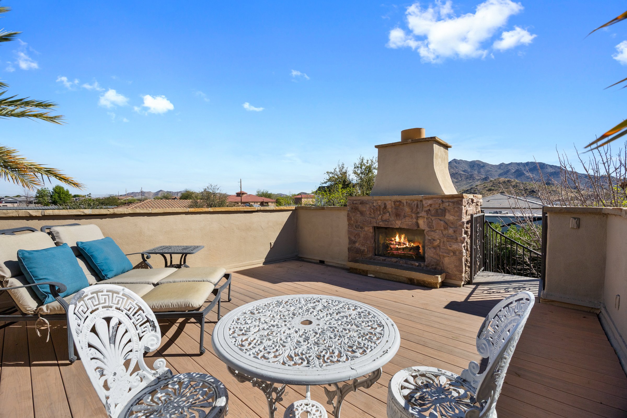 3309 E Sunnydale Dr-80.jpg