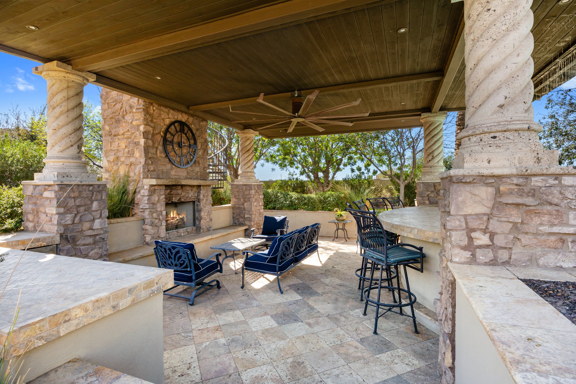 3309 E Sunnydale Dr-77.jpg