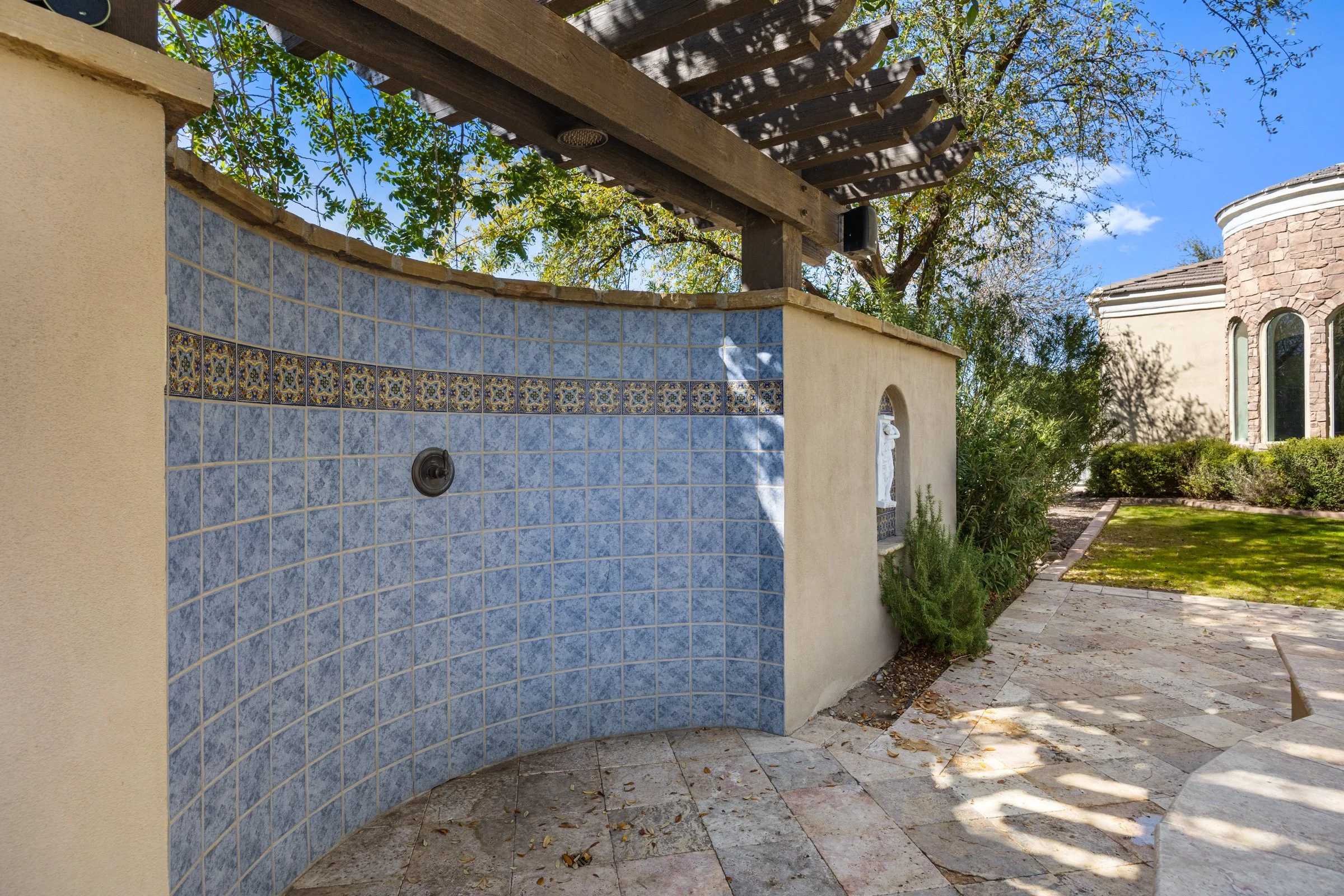 3309 E Sunnydale Dr-71.jpg