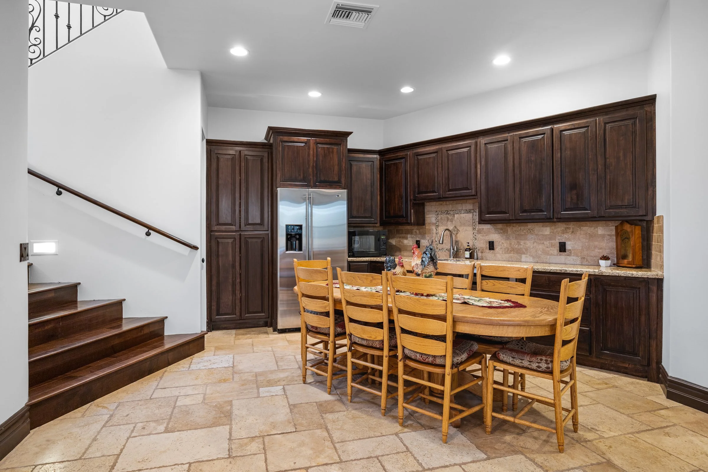 3309 E Sunnydale Dr-53.jpg