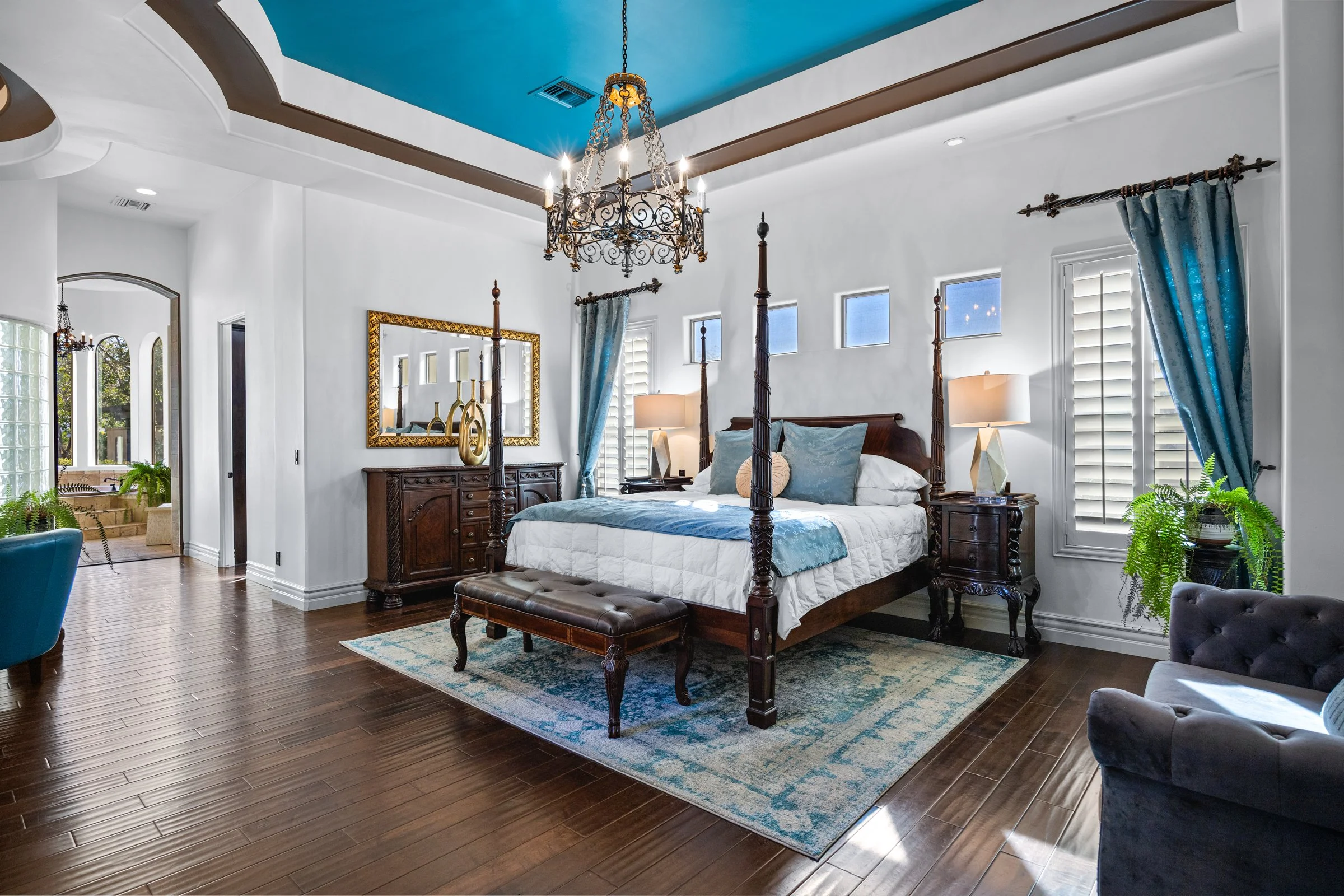 3309 E Sunnydale Dr-40.jpg