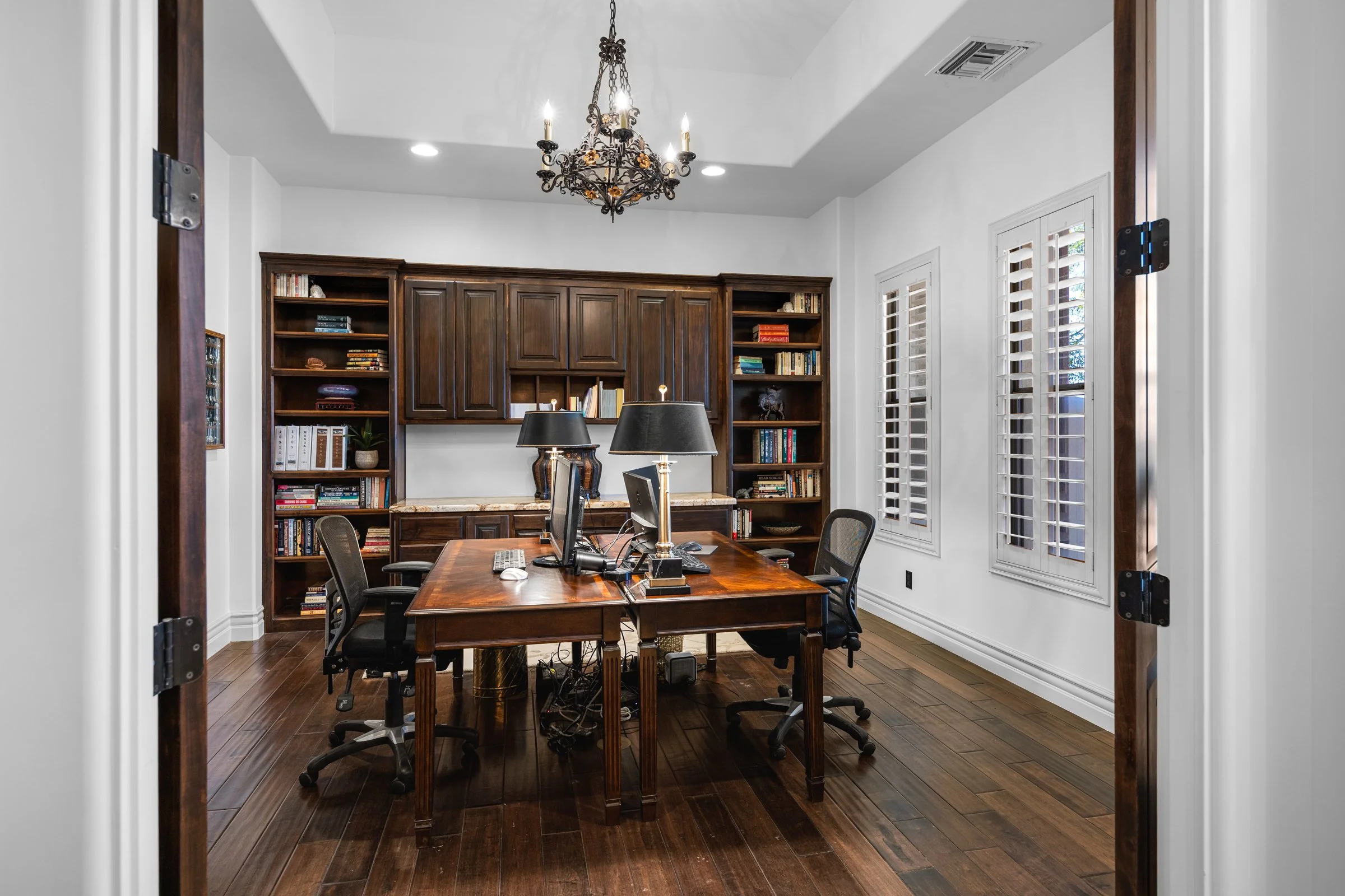 3309 E Sunnydale Dr-36.jpg