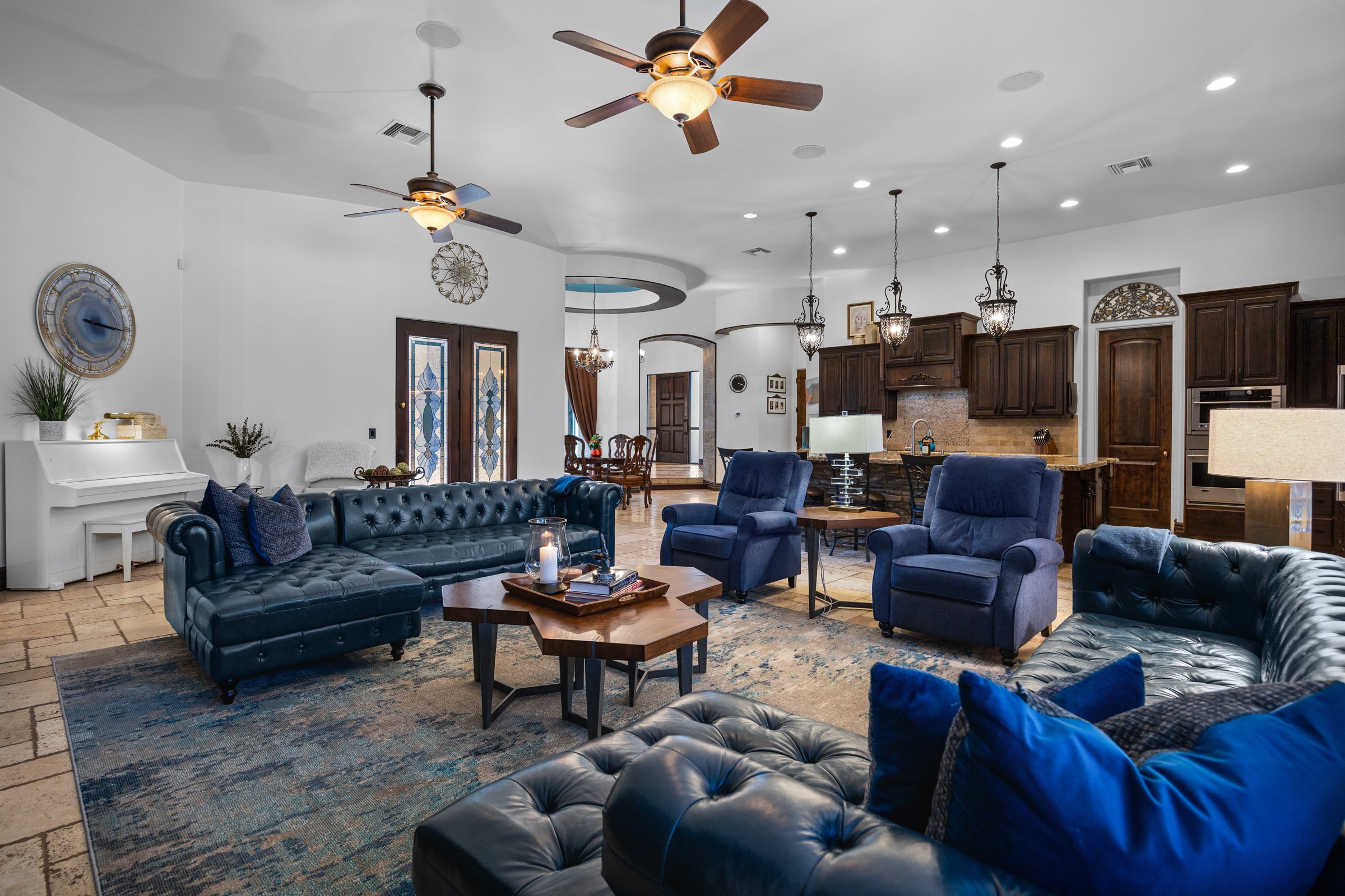 3309 E Sunnydale Dr-26.jpg