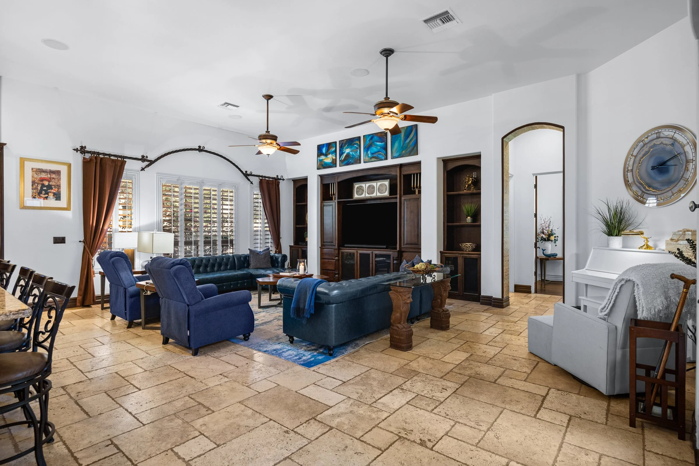 3309 E Sunnydale Dr-22.jpg