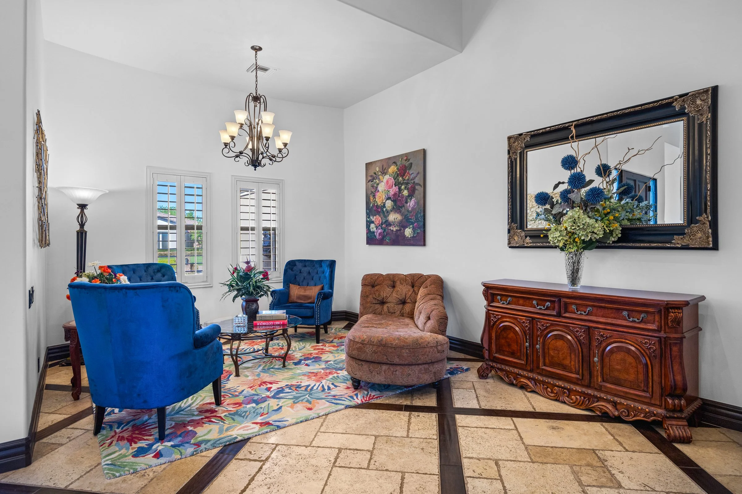 3309 E Sunnydale Dr-11.jpg
