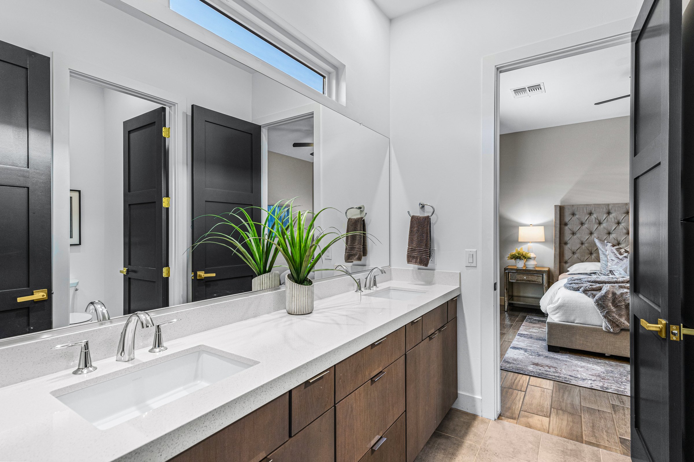 20517 E Indiana Ave-34.jpg