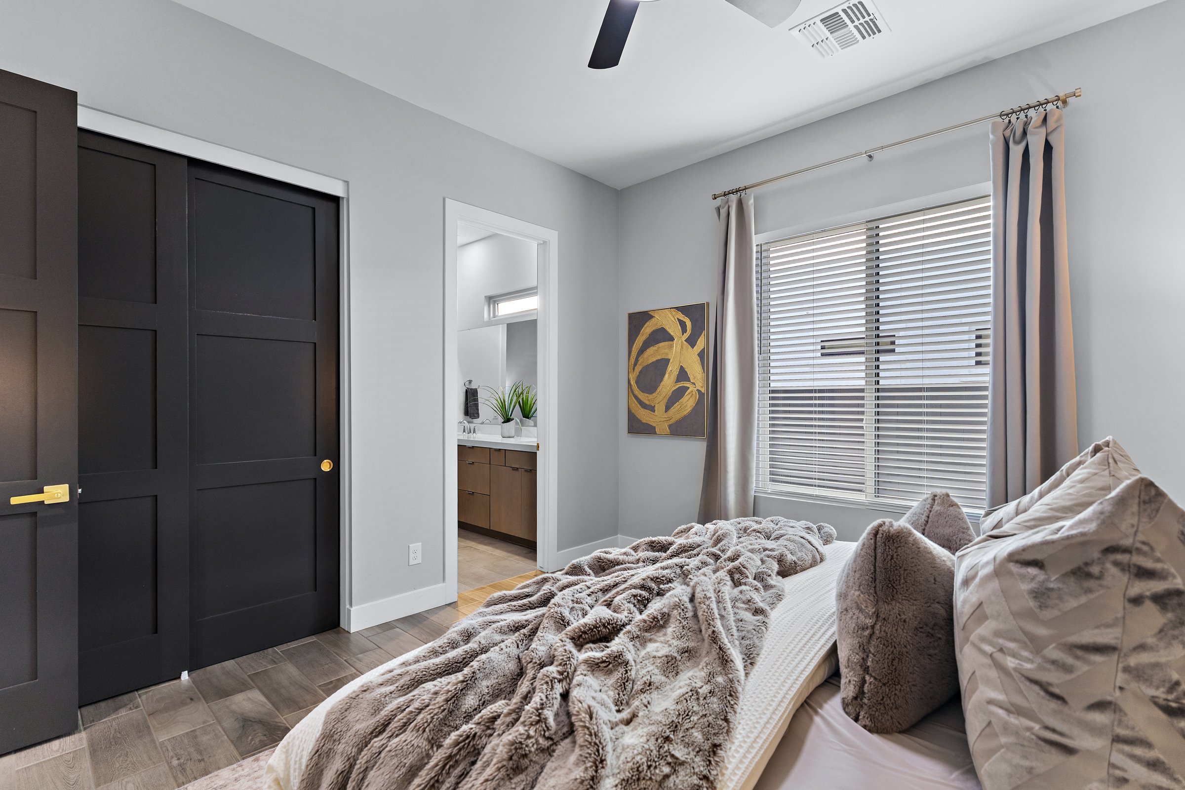 20517 E Indiana Ave-37.jpg