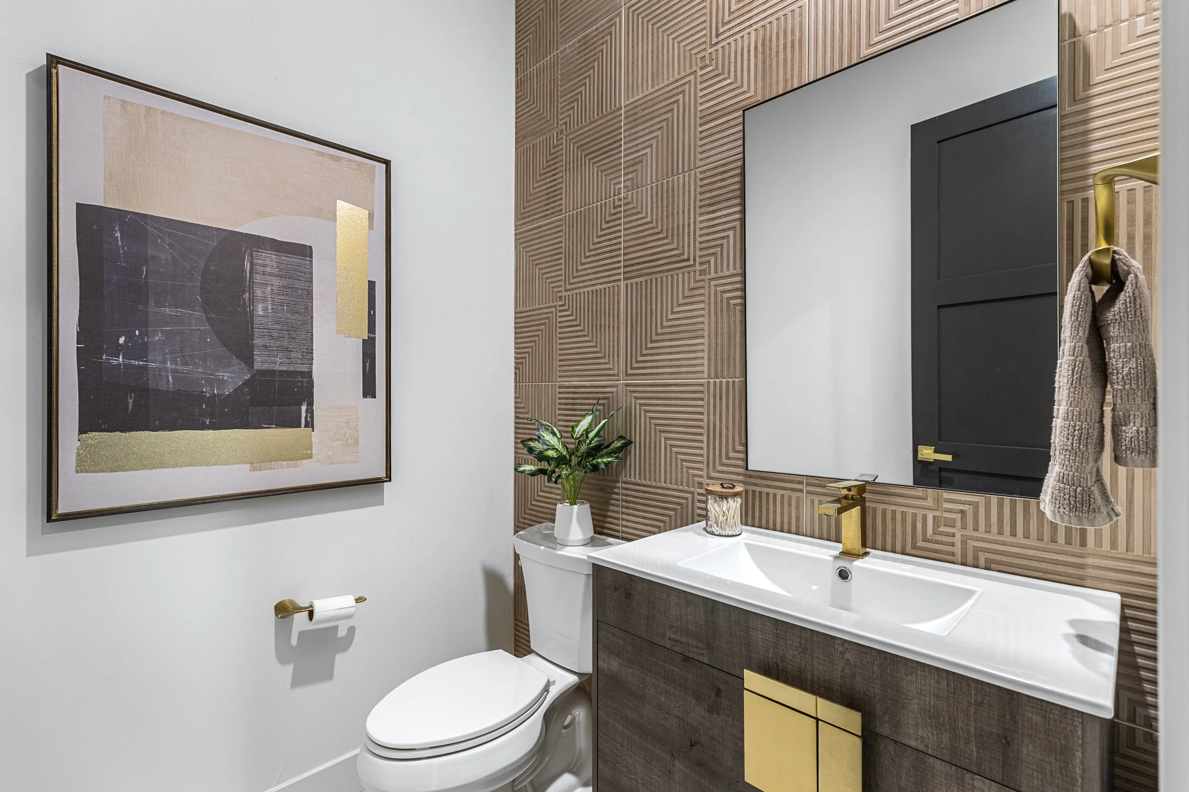 20517 E Indiana Ave-28.jpg