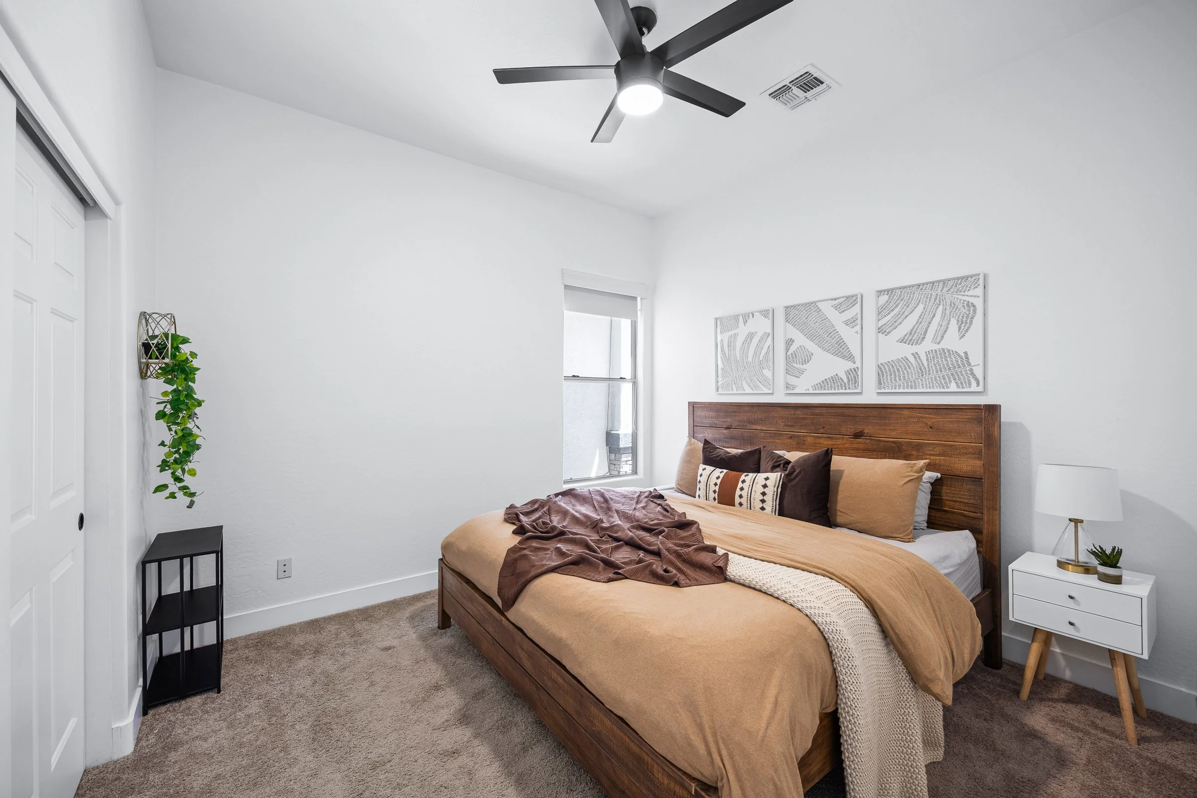 3938 E Dubois Ave-29.jpg