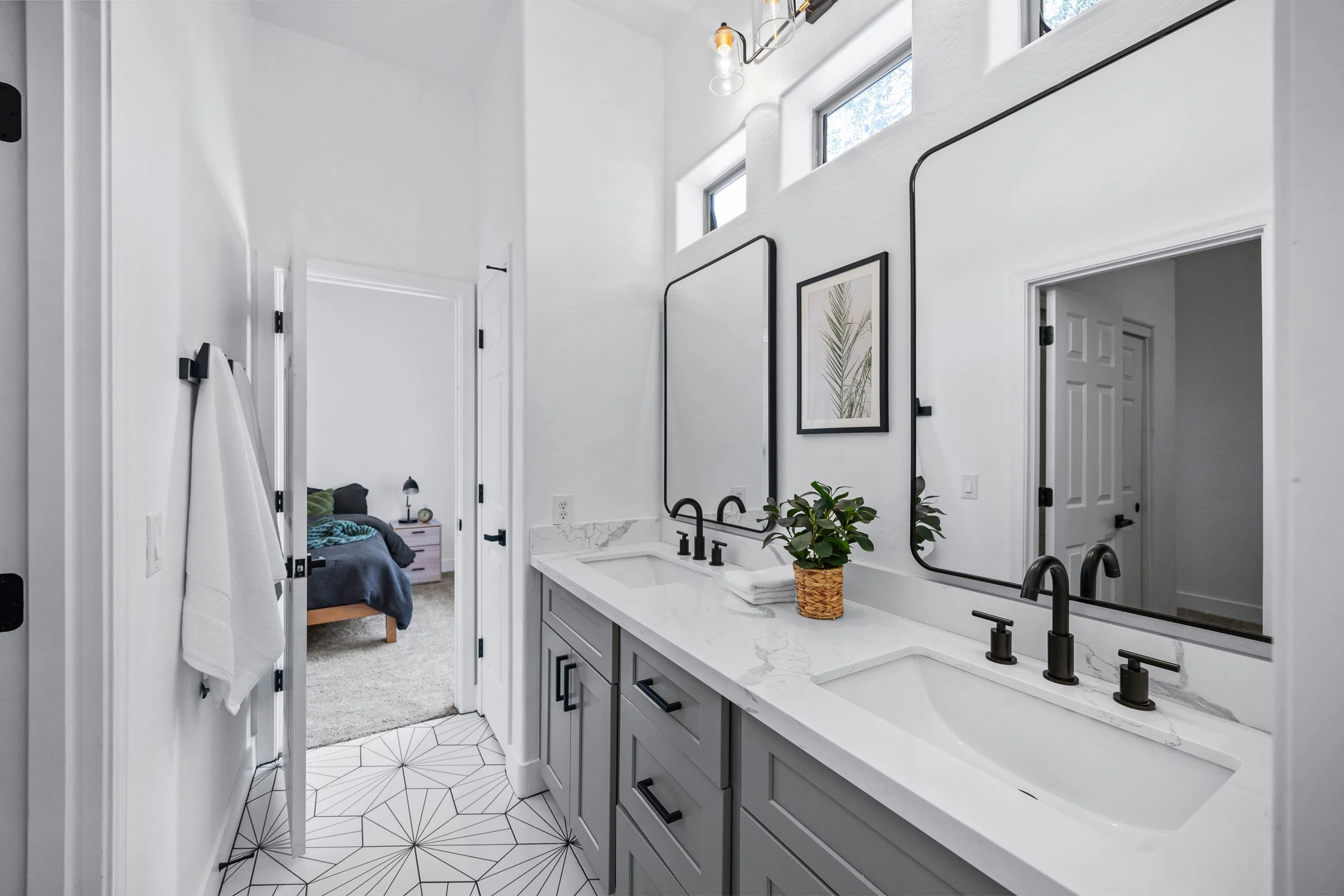 3938 E Dubois Ave-35.jpg
