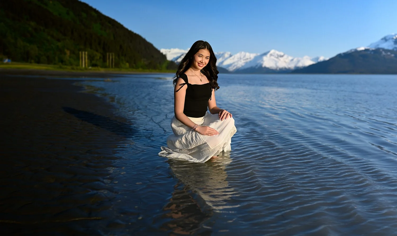 ShalemPhotography-AlaskaSeniorPhotography-Flores-8731.jpg
