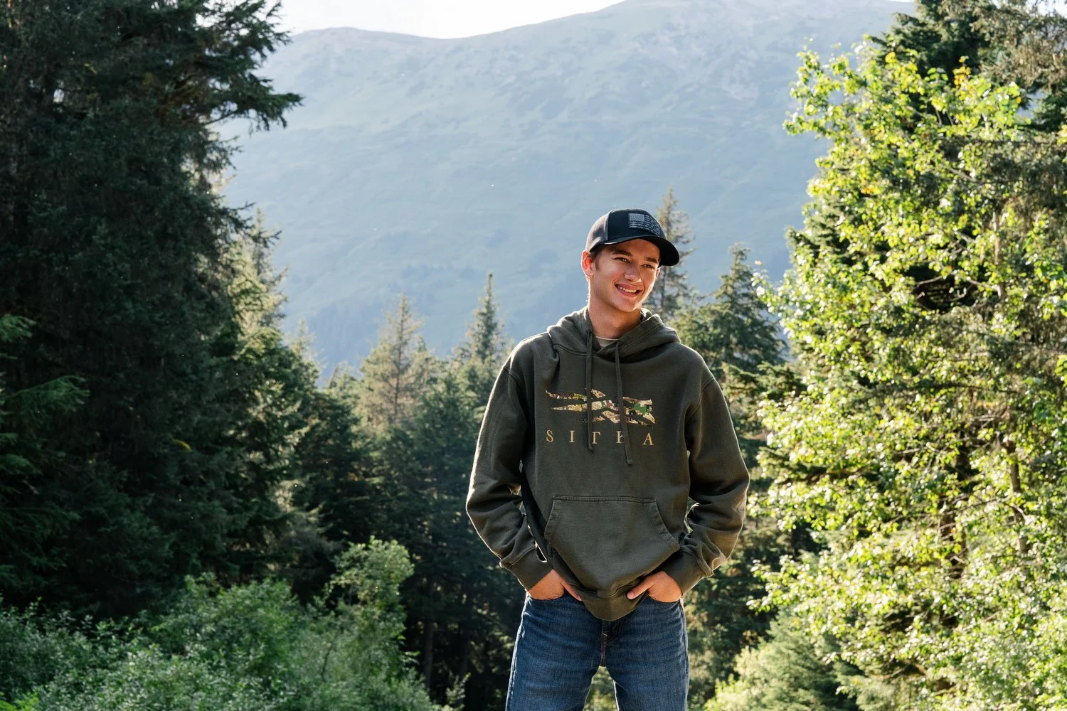 ShalemPhotography-AlaskaSeniorPhotography-Braxton-5875.jpg