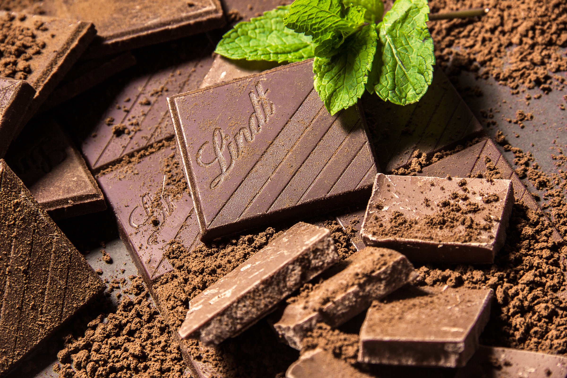 lindt-chocolate-product-photography-4.jpg