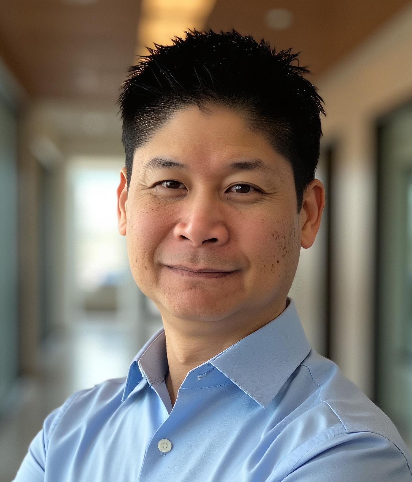 Chris Chowquan headshot.