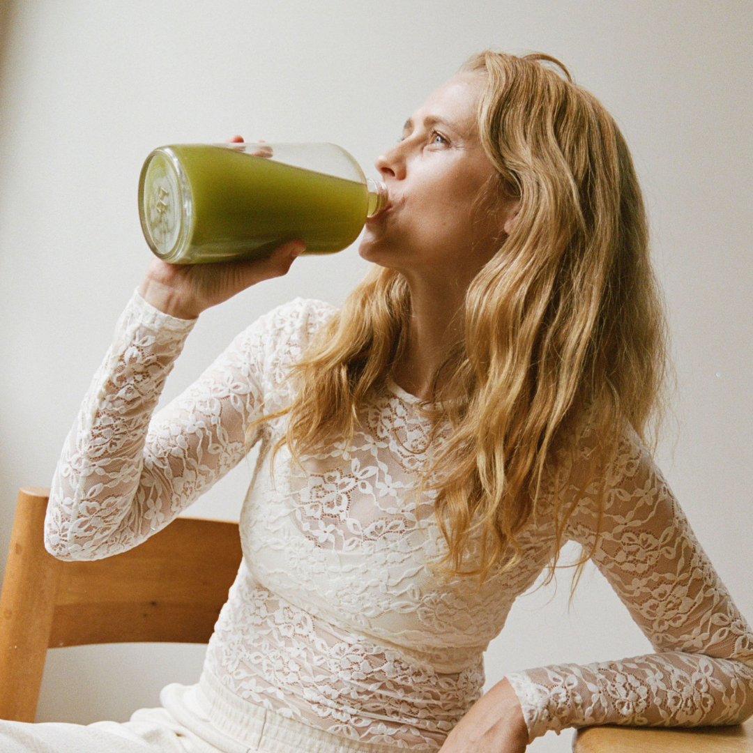 Lovewell Supergreens with Teresa Palmer