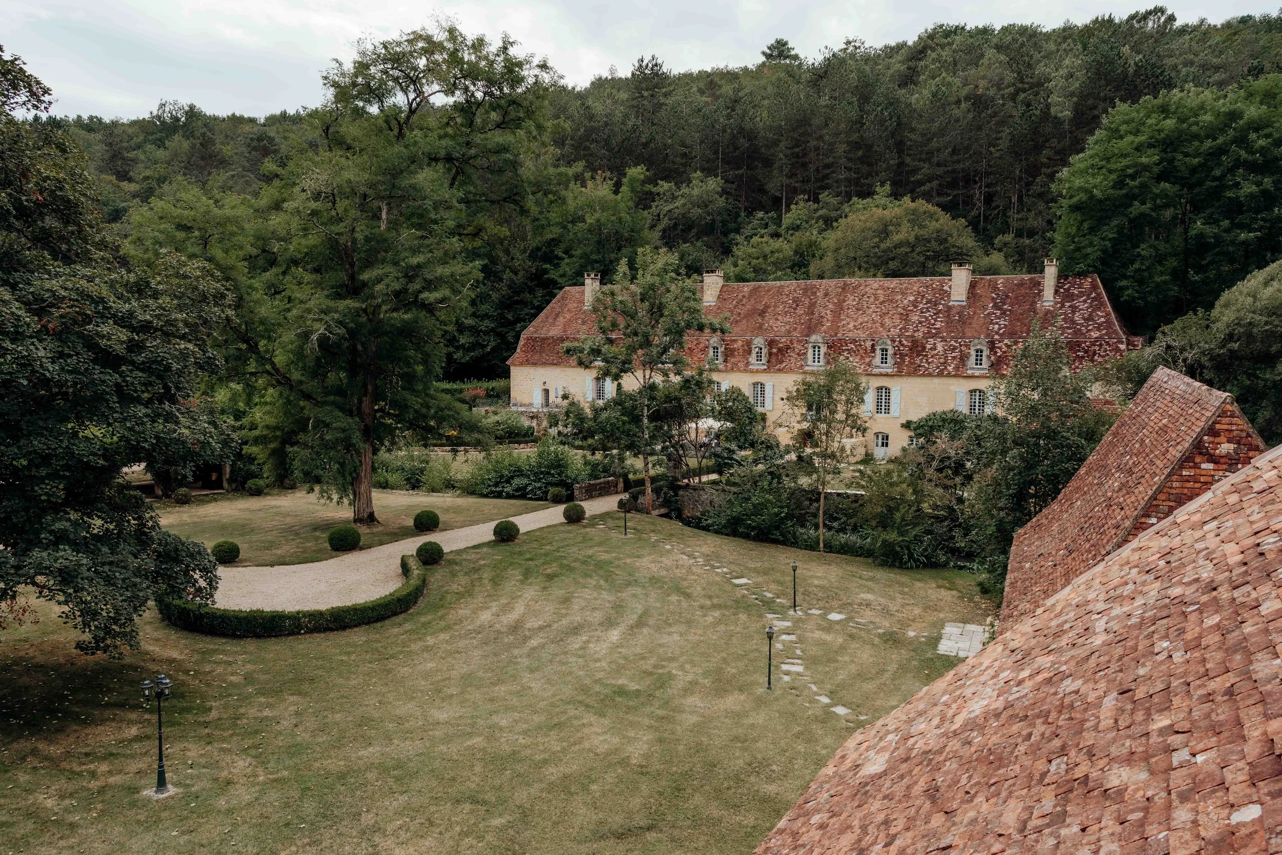 millie-toby-dordogne-wedding-3.jpg