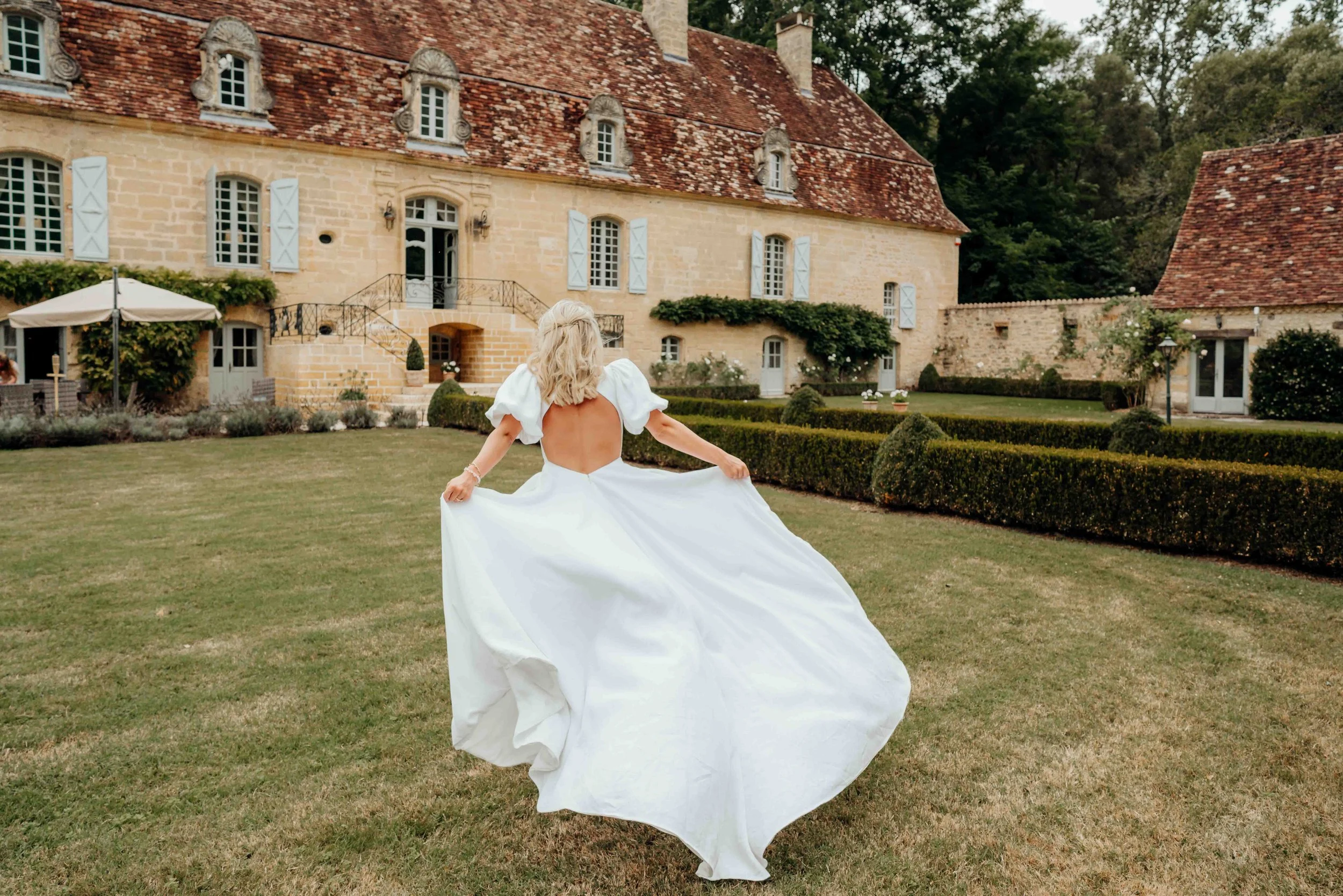 millie-toby-dordogne-wedding-18.jpg