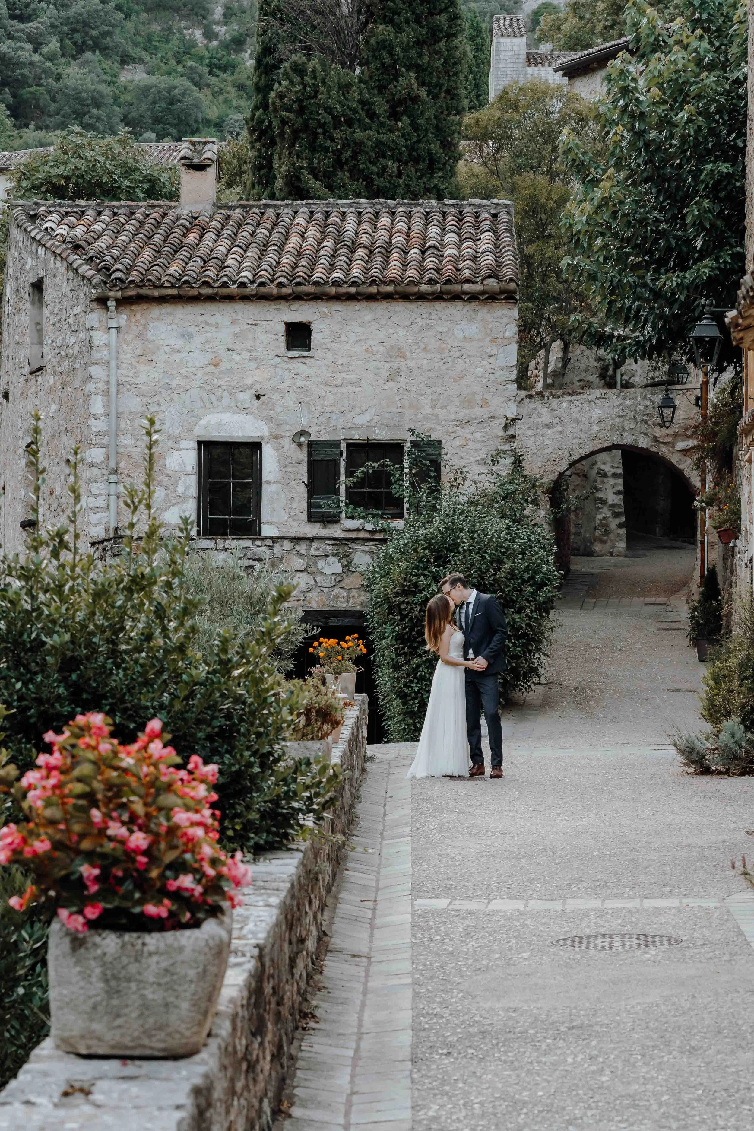 tabitha-greg-pic-saint-loup-wedding-20.jpg