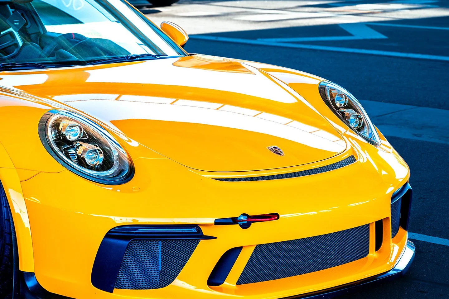 06.23.26_6TH.STBRIDGE.PORSCHE.jpg