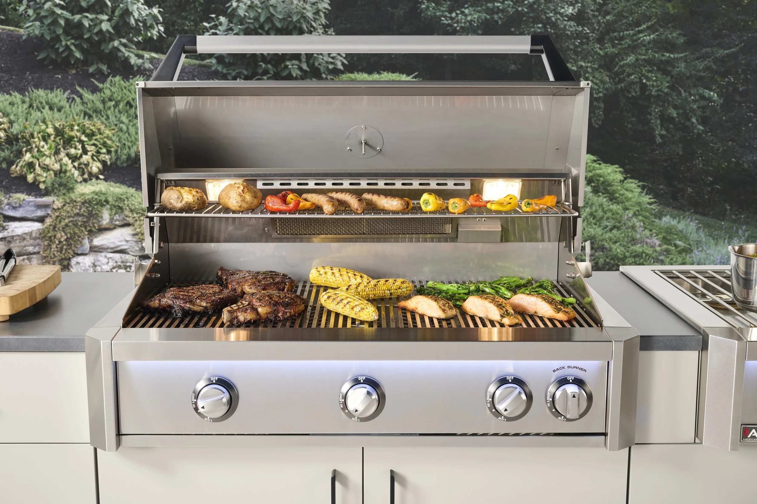 AOG-Grill-Hero-Food-Full.jpg
