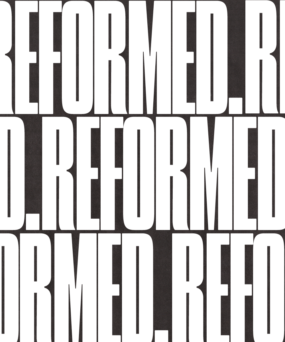 Texto grande y en negrita que dice: 'FORMER.R REFORMED.R' en fondo negro.