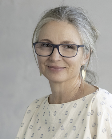 Jo Lysaght