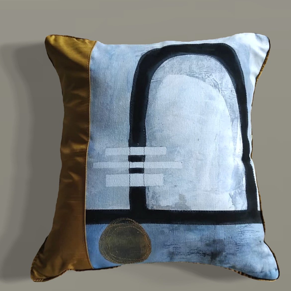Black Arch, Gold Orb cushion