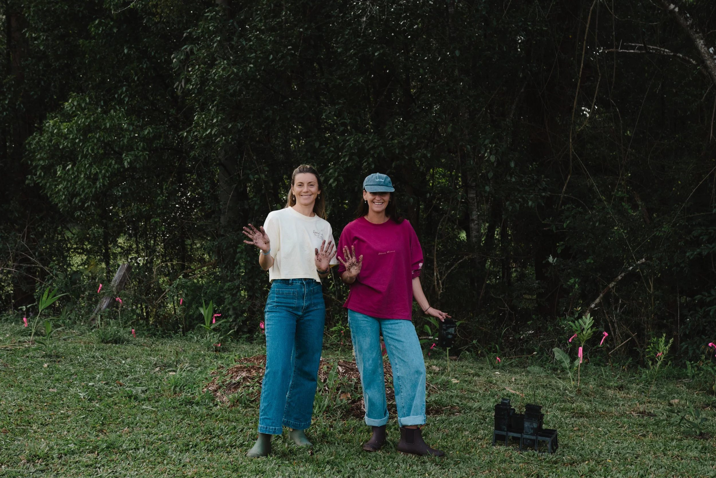 comfortable conscious clothing that gives back to the wild