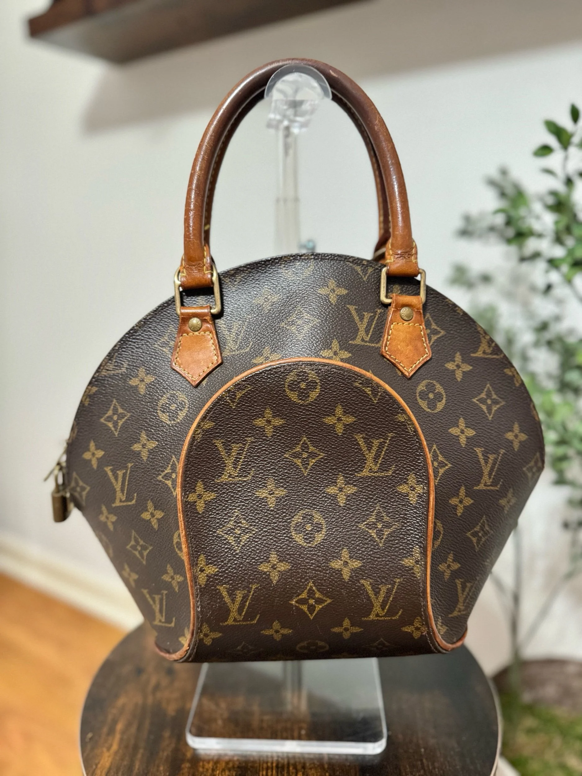 Vintage Louis Vuitton Ellipse PM
