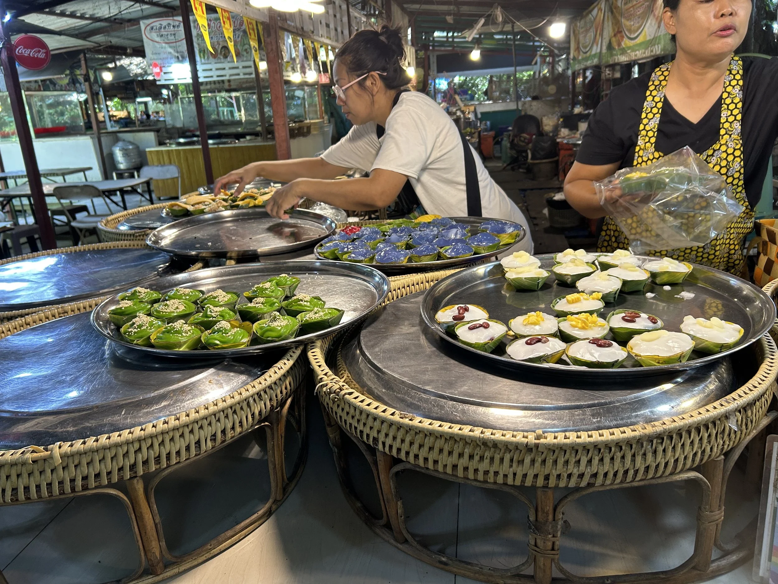 bangkok ride floating market.jpg