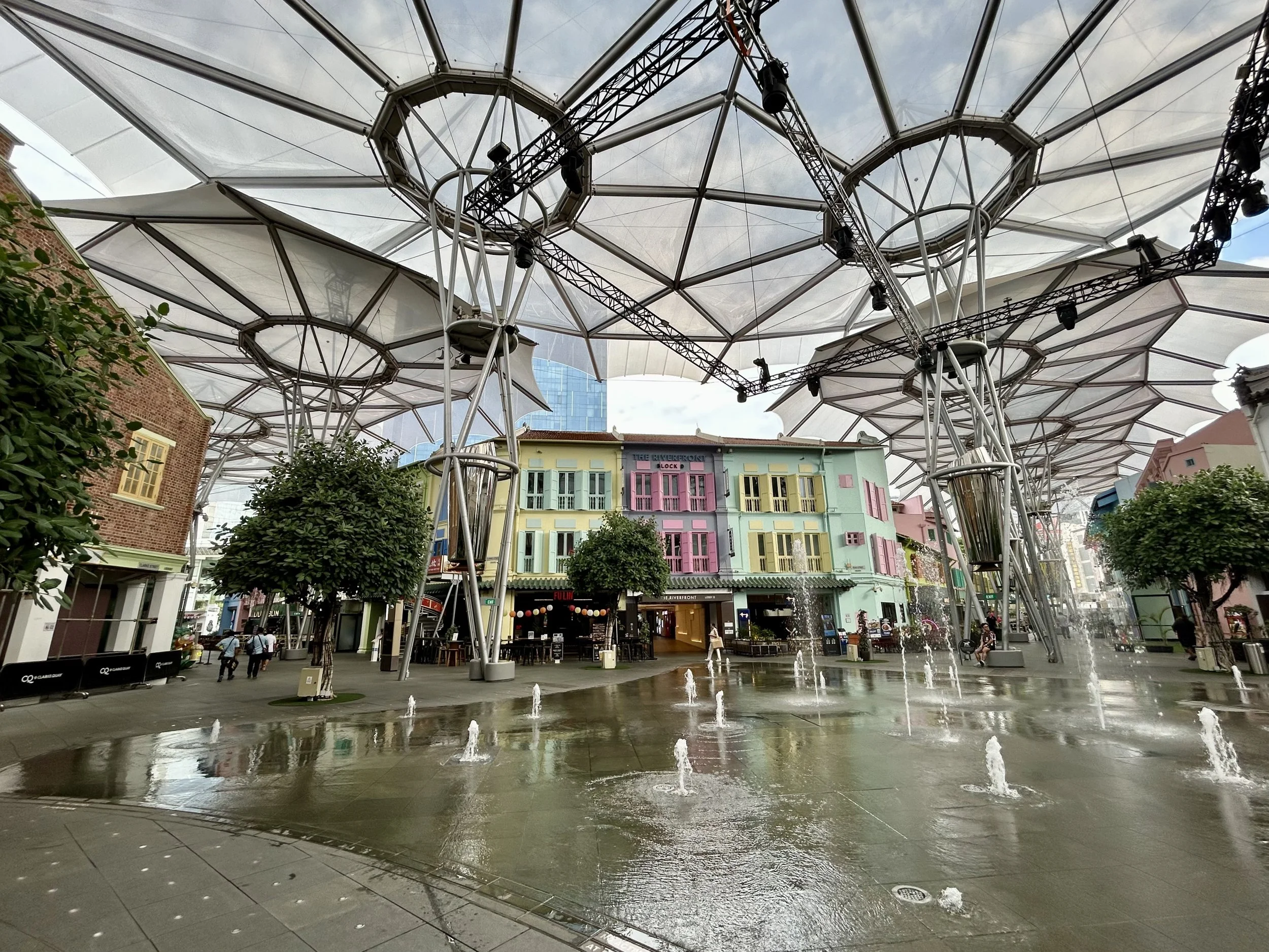 clark quay.jpg
