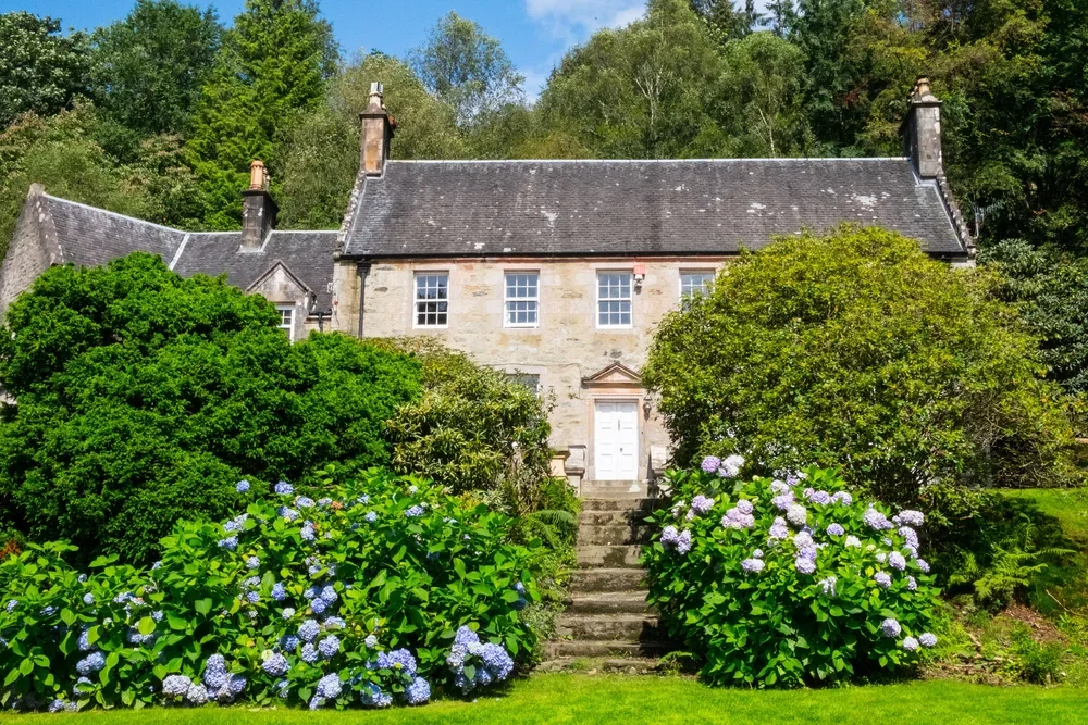 Old Kilmun House - Studio 70 Yoga Retreat.webp