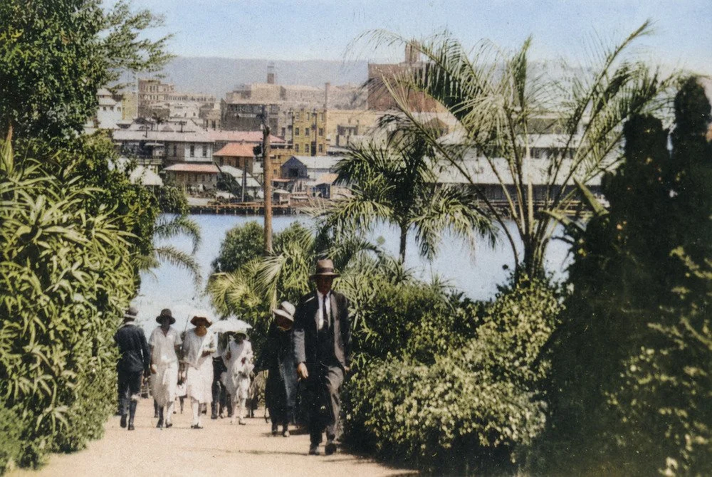 Historical photo of the Kangaroo Point ferry terminal.