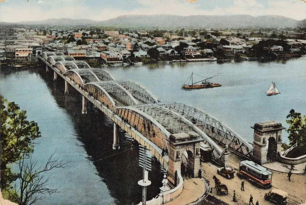 The historic second iteration of Brisbane's Victoria Bridge.