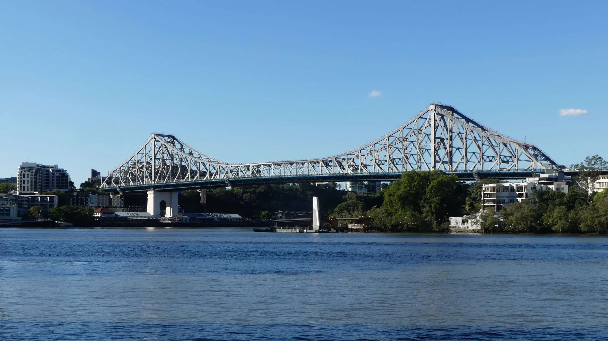 The Story Bridge viewed from the Brisbane CBD.