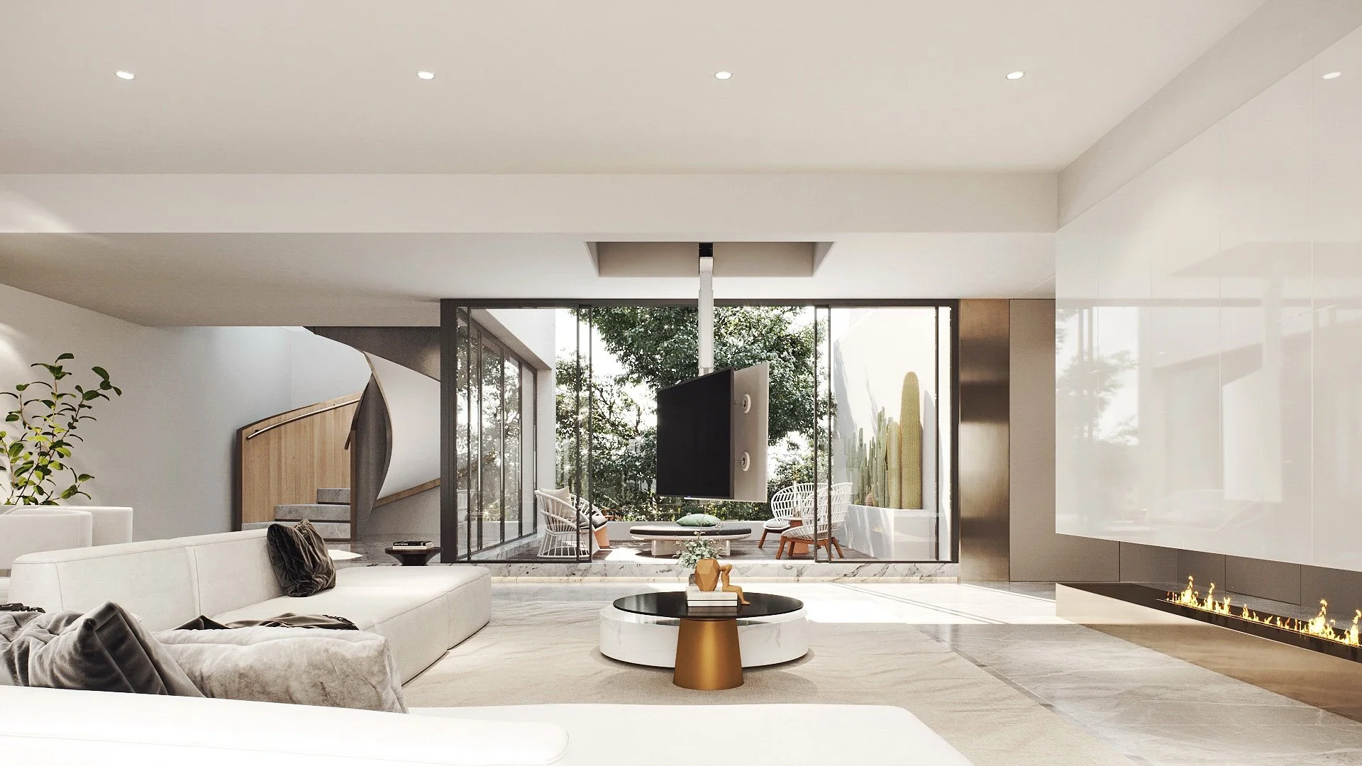 Moderner, heller Wohnzimmer mit großen Fenstern, weißen Sofas, einem runden Couchtisch, Kamin und Blick auf eine Terrasse mit Stühlen, Pflanzen und Bäumen im Außenbereich.