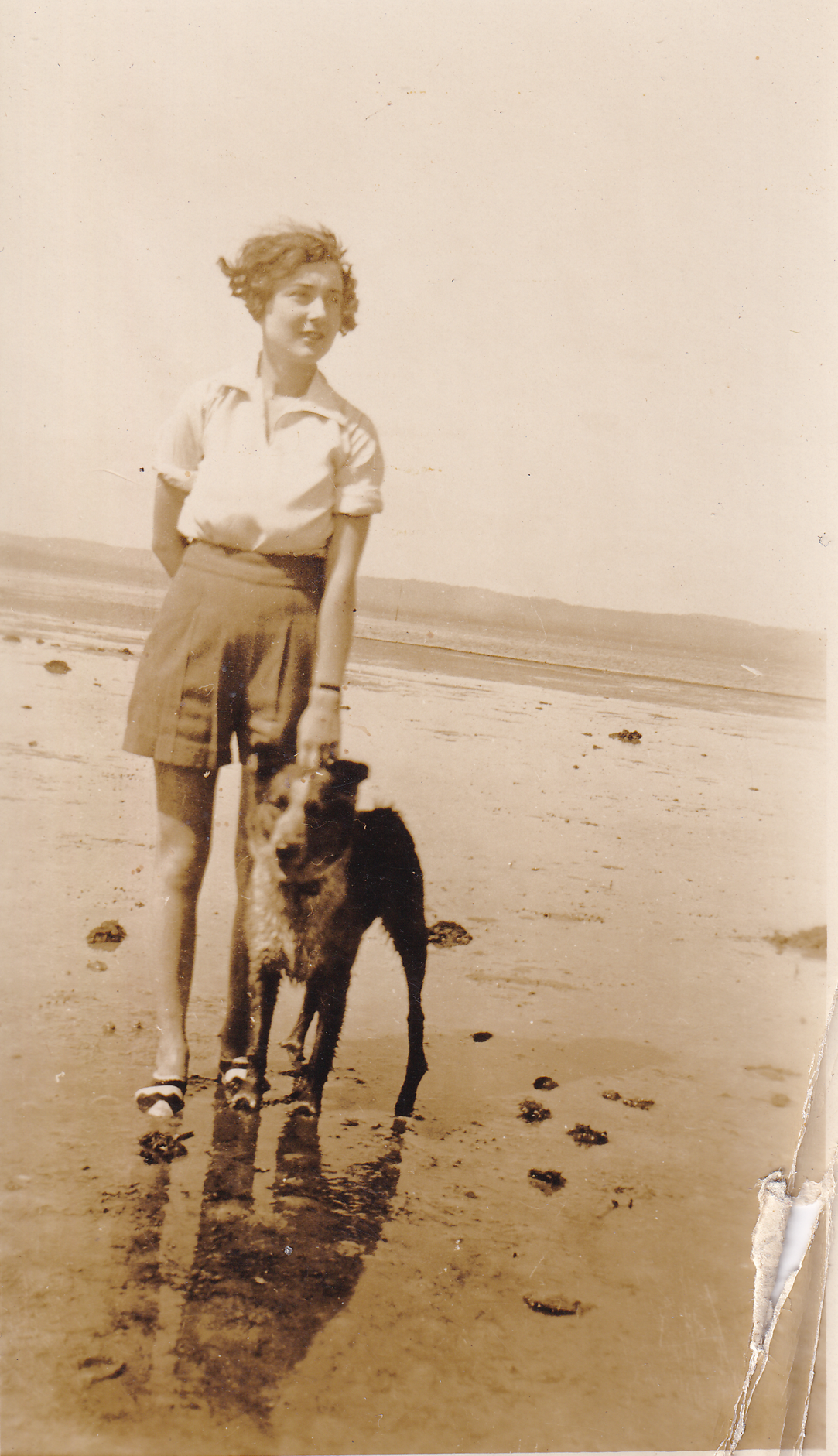 Veronica Baker (Girlie) and Sykes