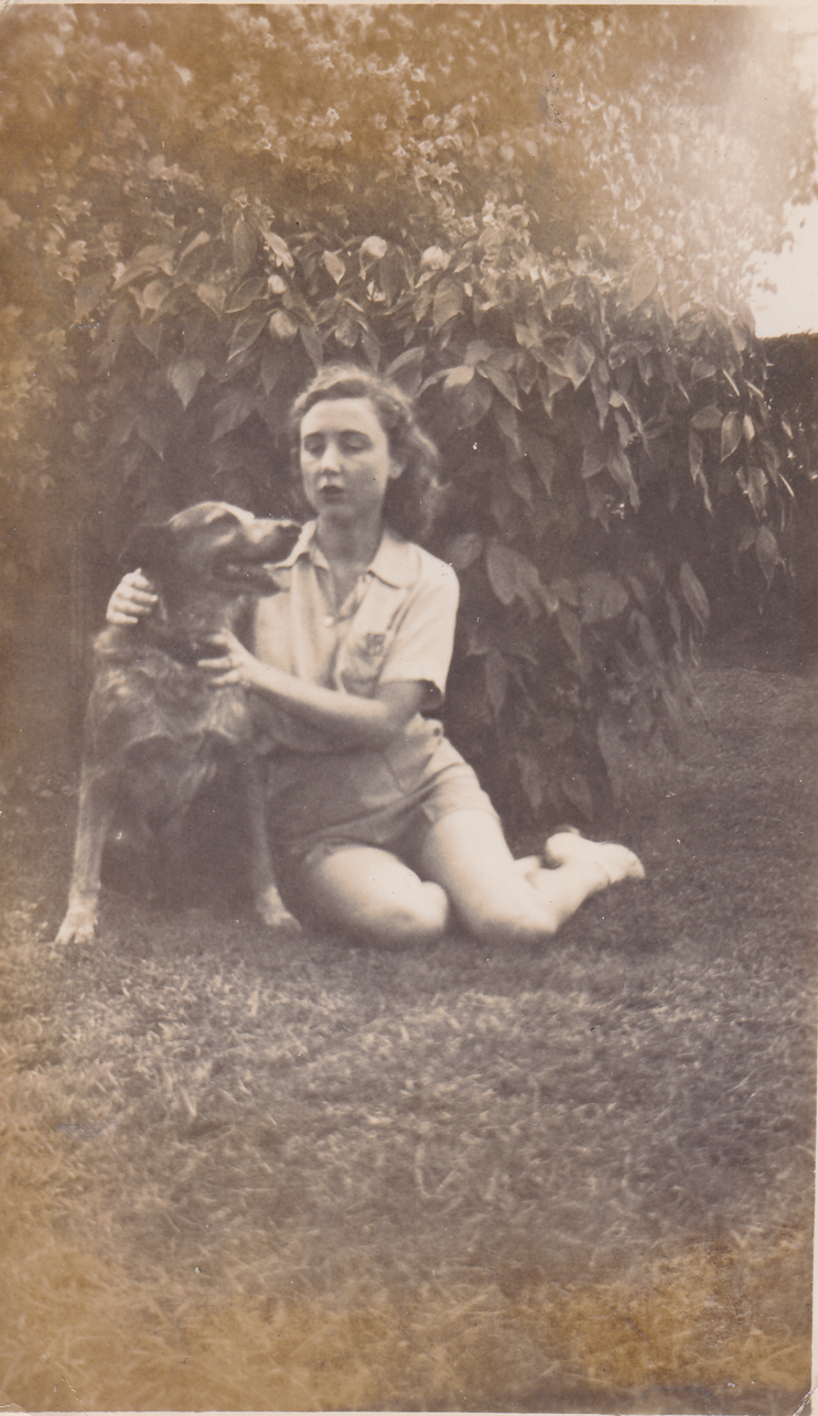 Veronica Baker (Girlie) and Sykes