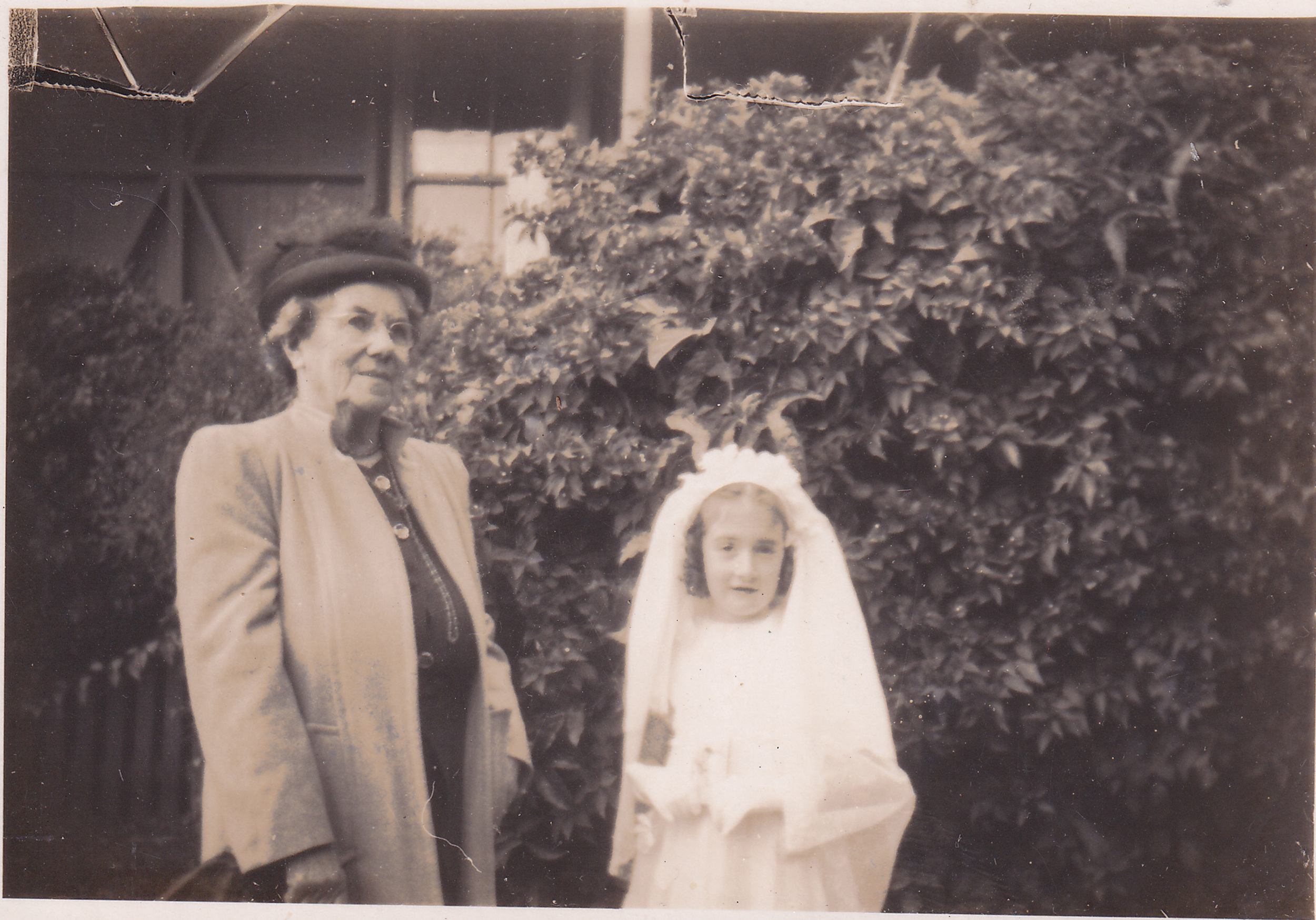 Agnes Ruth Baker and Patricia Towner, possibly in Bauple