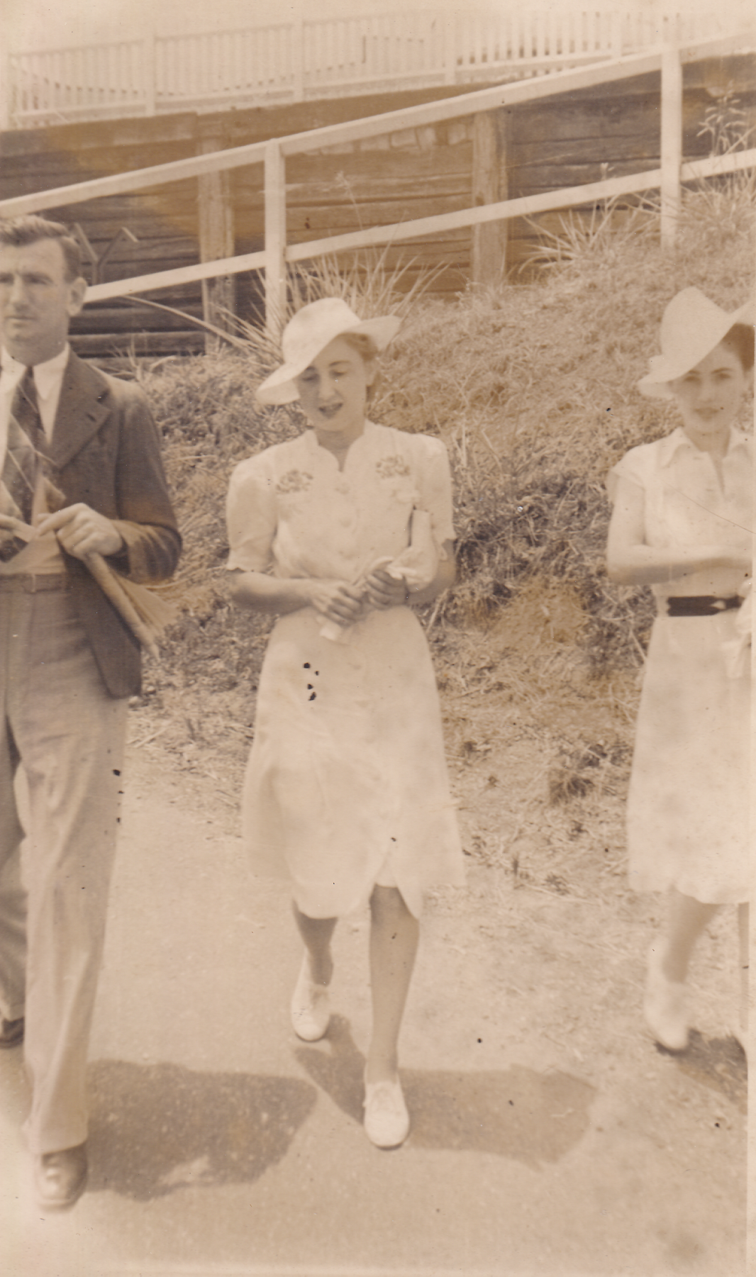 Fred, Veronica and Pauline, possibly not in Bauple