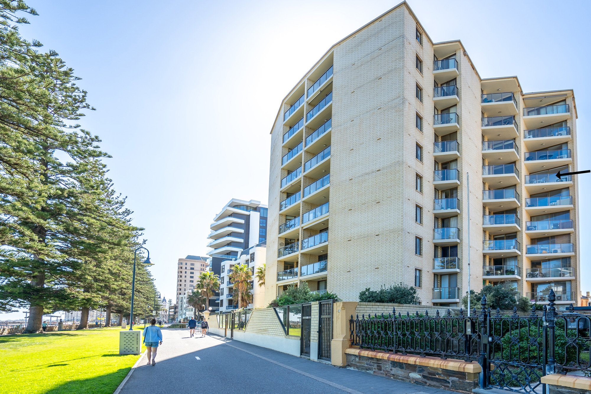 13 St Johns Road, Glenelg (2).jpg
