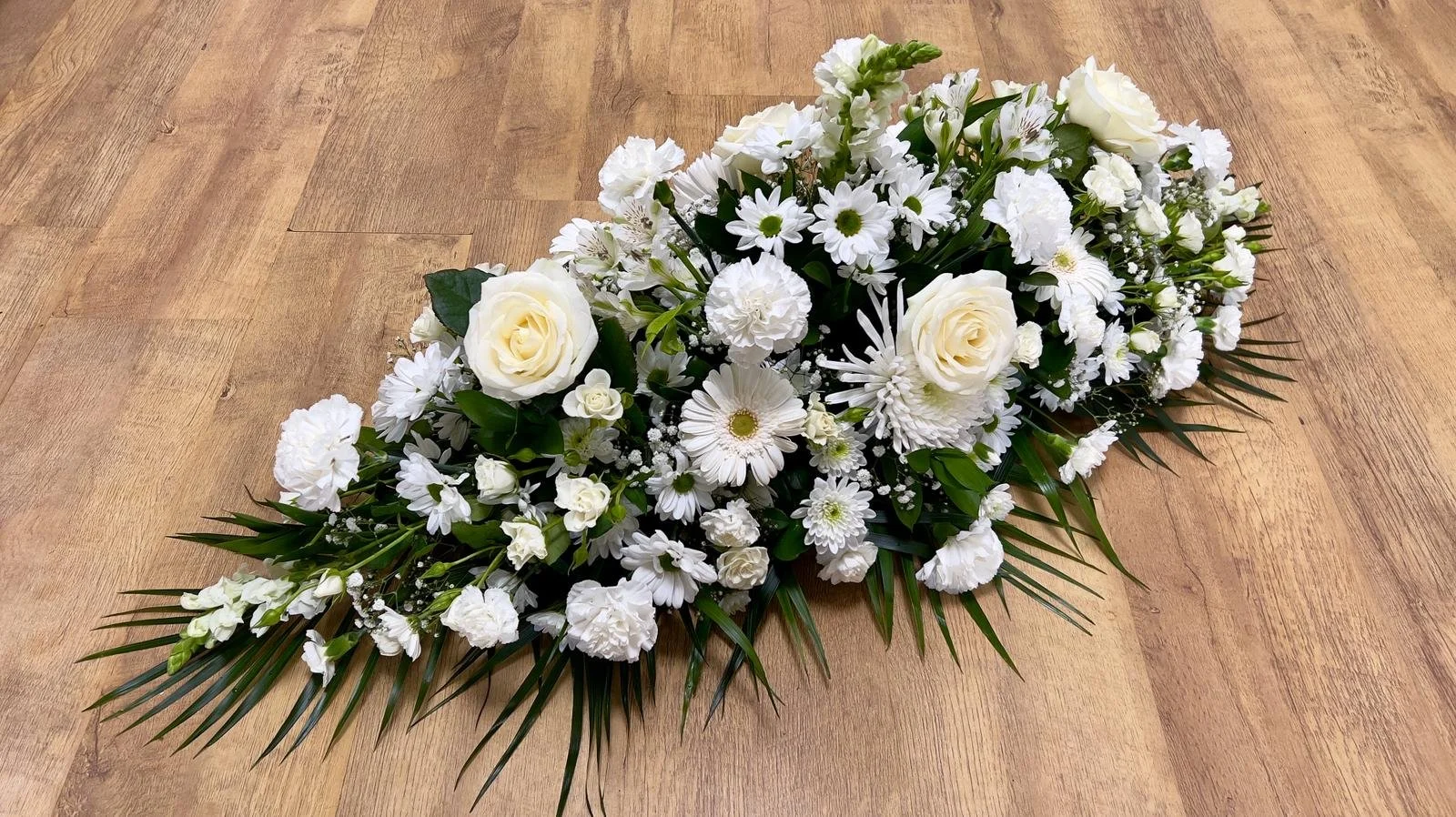 Double Ended in White (No Lillies)