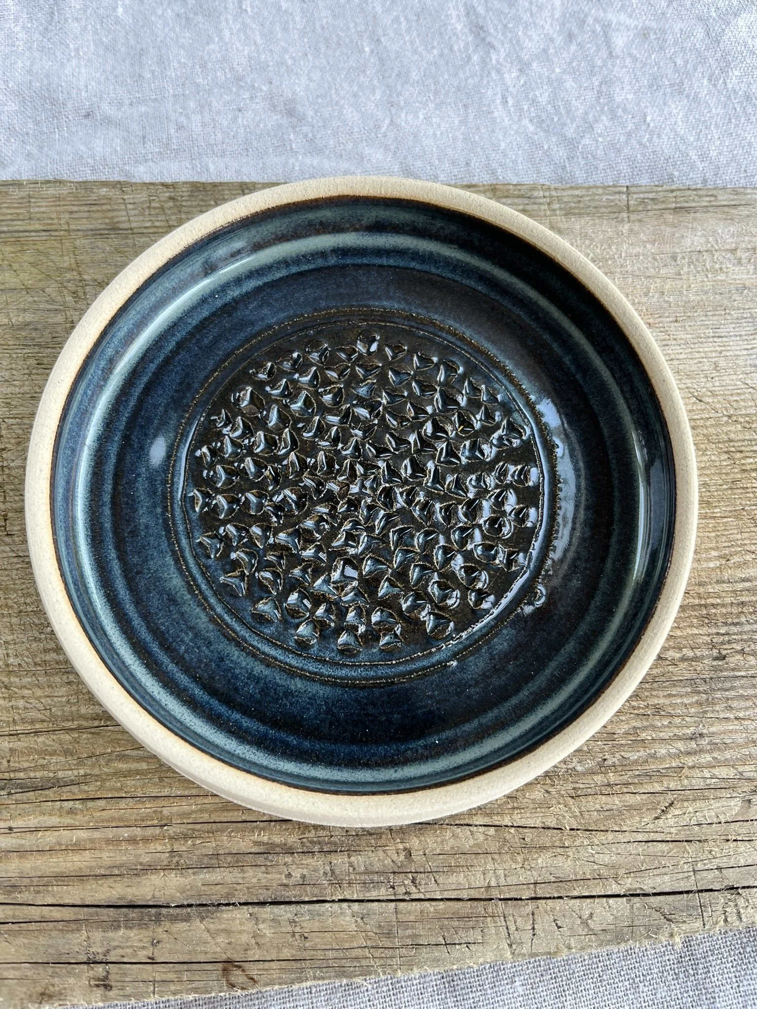 Garlic grater