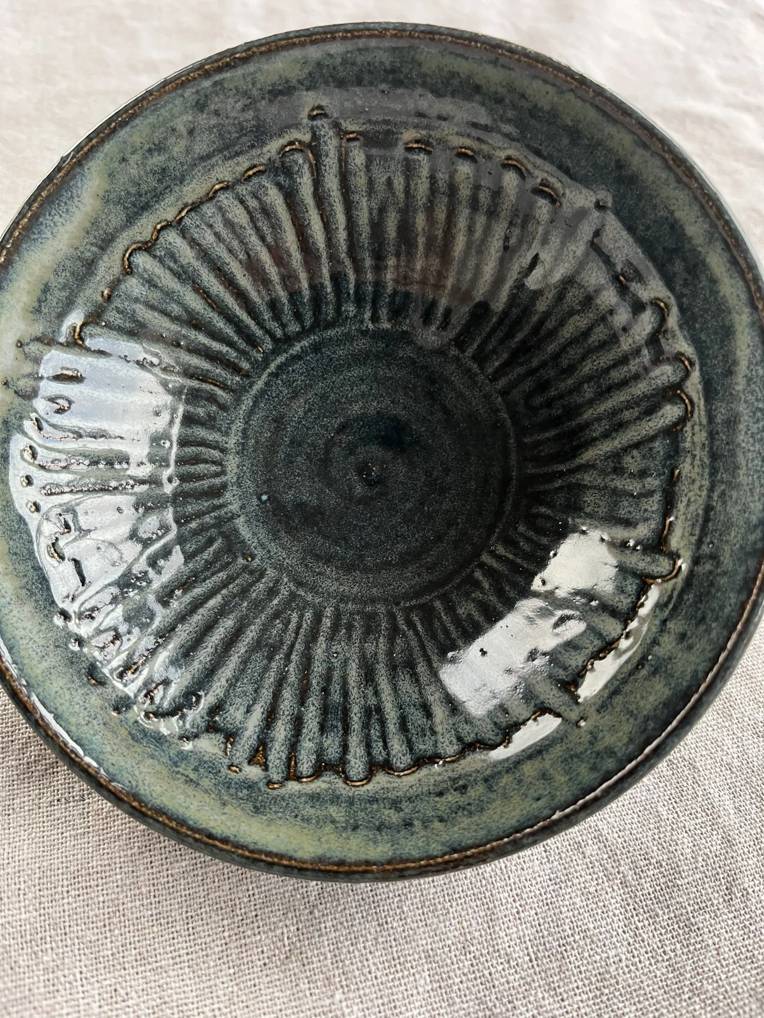 Large ink slip bowl
