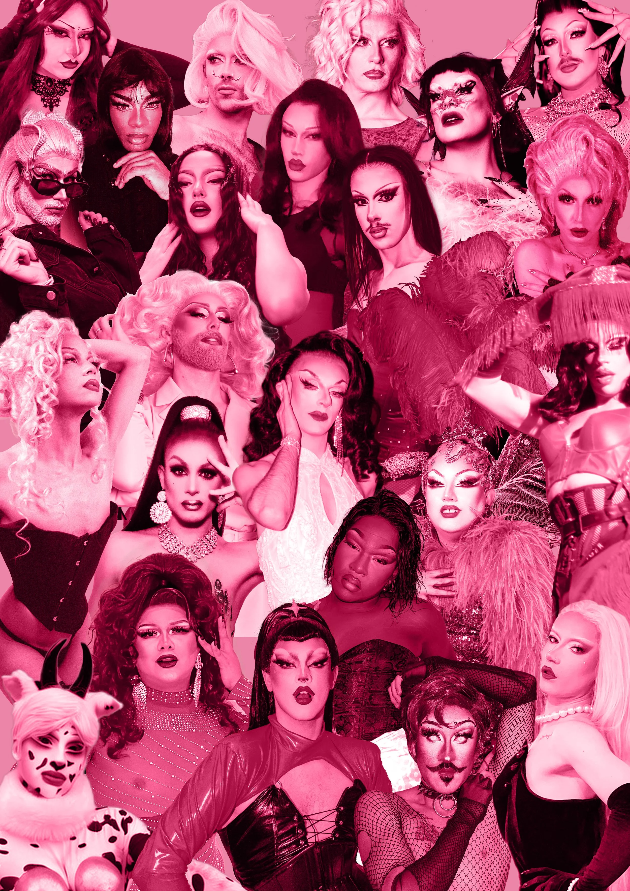 Groupe de plusieurs drag queens en costumes extravagants et maquillage audacieux, posant en studio avec un fond rose.
