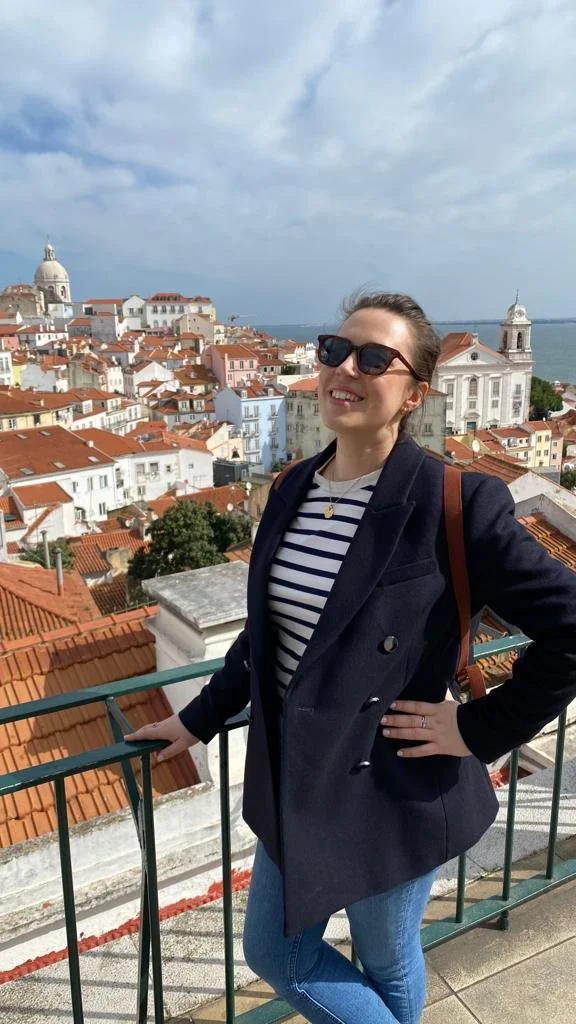 Morwenna in front of a view point in Alfama