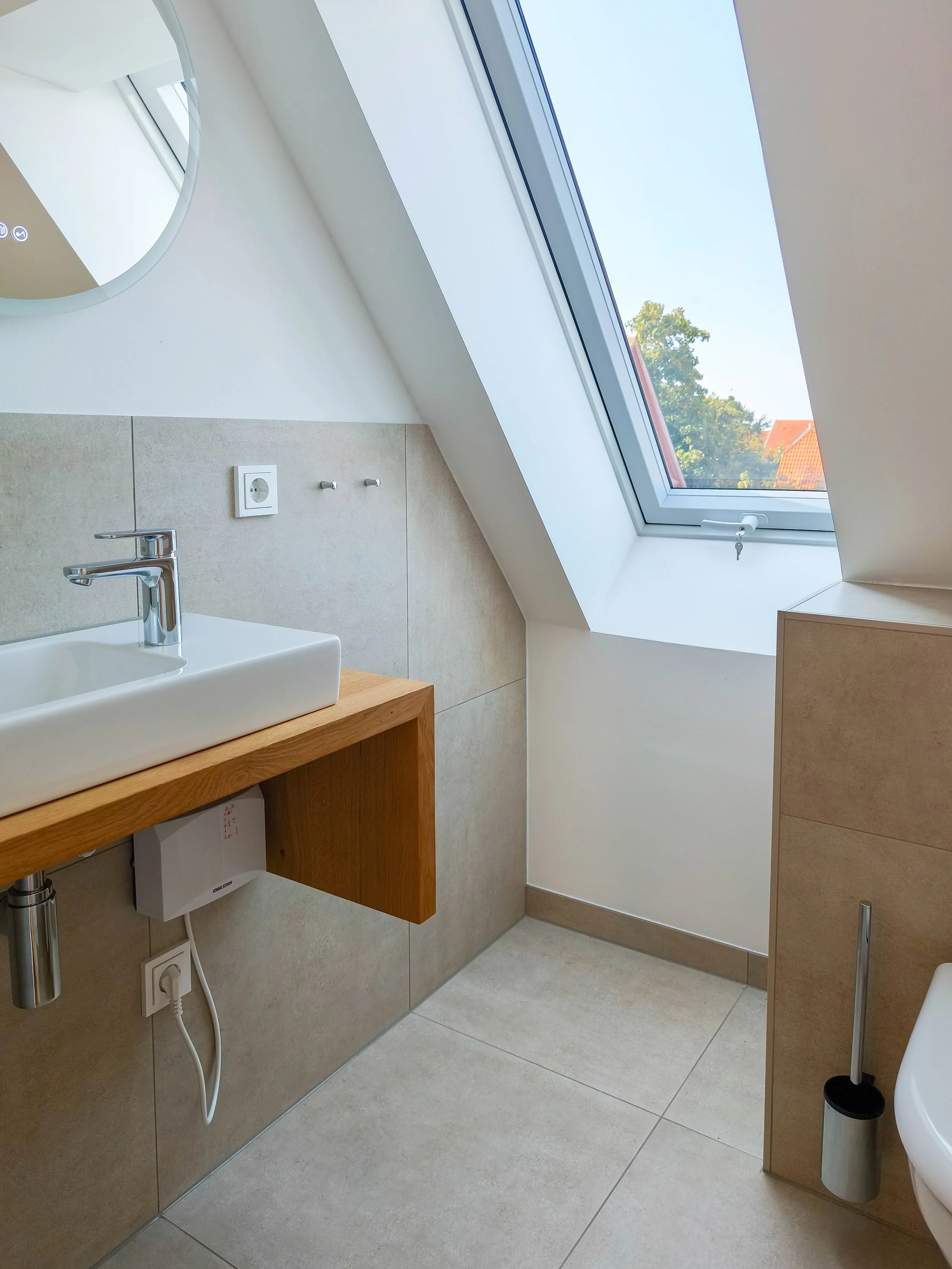 WC der Nord-Wohnung im 2. OG